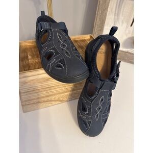 ❤️Earth Origins Navy Mary Jane Comfort Shoe
